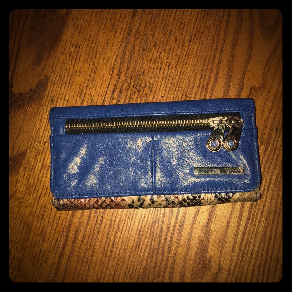 Kenneth Cole Reaction Women’s Wallet trifold